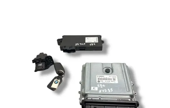 BMW 3 E90 E91 Engine ECU kit and lock set 0281017027 8510832 030122467