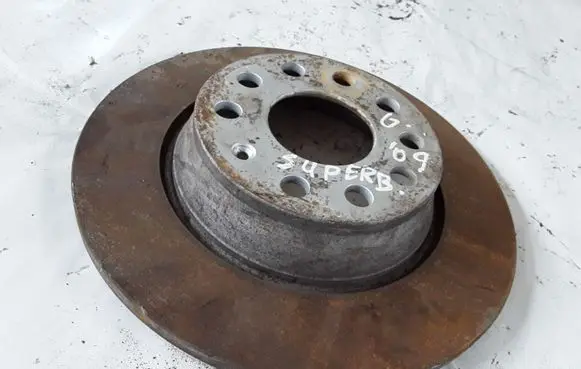 Skoda Superb B6 (3T) Rear brake disc NOCODE