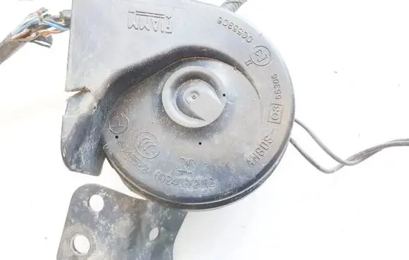 Volvo S40, V40 Horn signal 0055306 55306-AM808