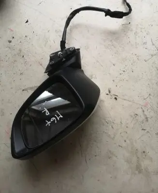Mazda 6 Front door electric wing mirror E4024038