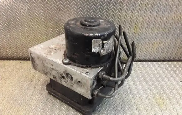Mercedes-Benz C W203 ABS Pump 0325459132 0044312712