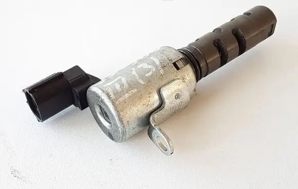 Lexus GS 300 350 430 450H Camshaft vanos timing valve 1533031020 15330310200700 15330