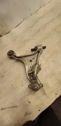 Volvo S80 Front lower control arm/wishbone