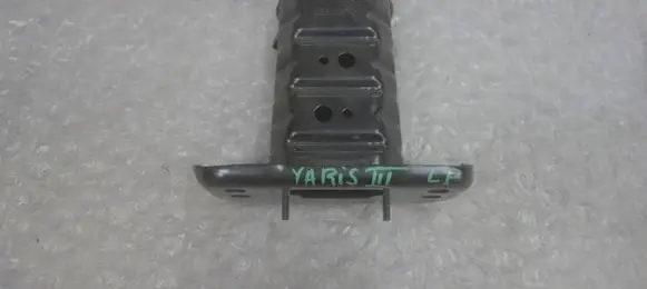 Toyota Yaris Front bumper shock/impact absorber 570140D010