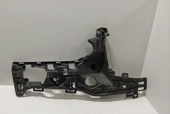Volvo S90, V90 Front bumper mounting bracket 31383238