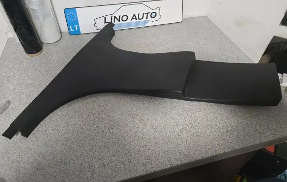 BMW 5 E60 E61 (B) pillar trim (top) 7027089