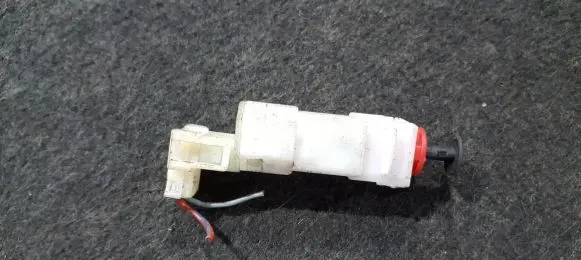 Opel Zafira A Brake pedal sensor switch 90492444 1378111.9