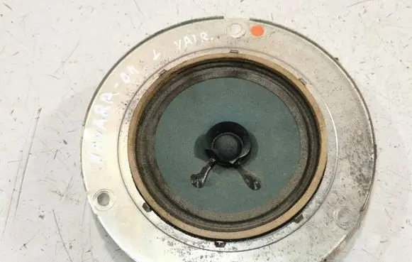 Nissan King Cab, Navara Rear door speaker 281552S700 090008237 5438A