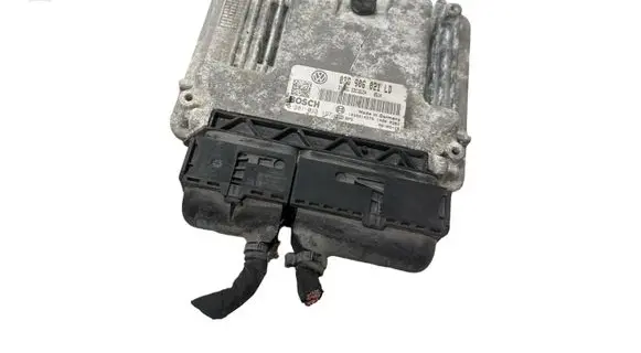 Skoda Octavia Mk2 (1Z) Engine control unit/module 03G906021LD 1039S14575 0281013187