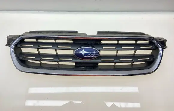 Subaru Outback Front bumper upper radiator grill 91121AG020 91121AG07A 91121AG
