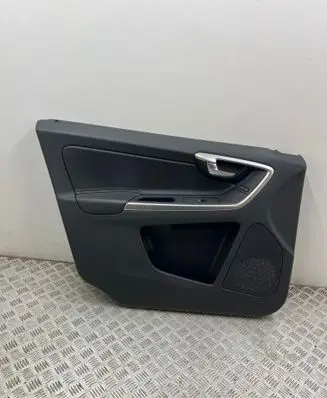 Volvo XC60 Front door card panel trim 31366796 D0U2A