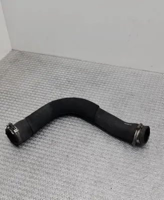Opel Zafira B Intercooler hose/pipe 13322486 130C09 315805007