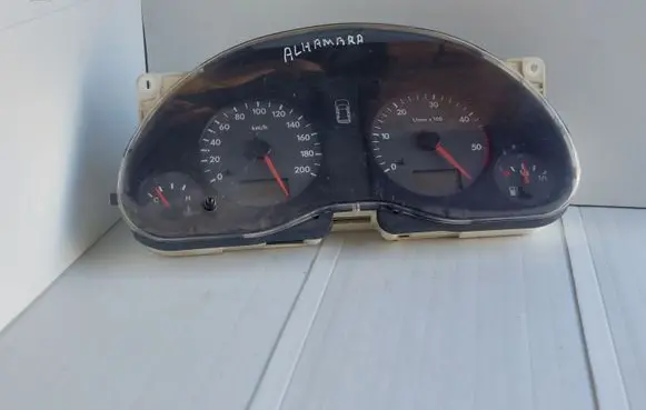 Seat Alhambra (Mk1) Speedometer (instrument cluster) 7M0919090D
