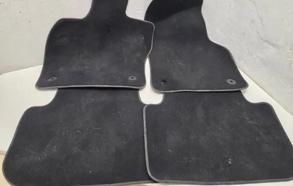 Volkswagen Golf Sportsvan Car floor mat set 0002170210 517863011