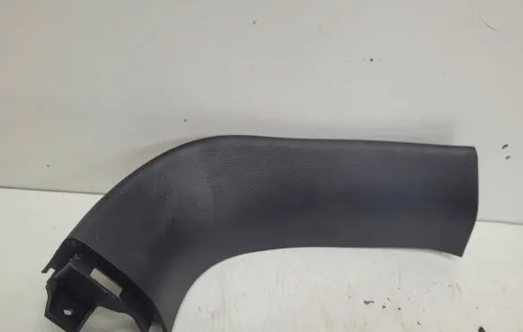 KIA Sportage Tailgate/trunk side cover trim 817303U000