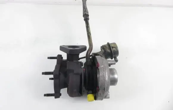 Audi A4 S4 B5 8D Turbo 028145702