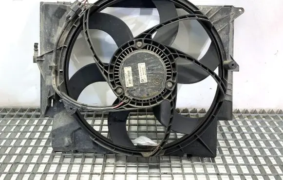 BMW 3 E90 E91 Fan set 6937515