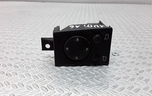 Audi A6 S6 C4 4A Electric window control switch 4A0959565