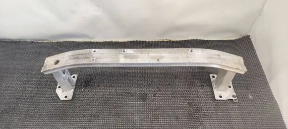 Renault Captur Front bumper cross member 752107246R