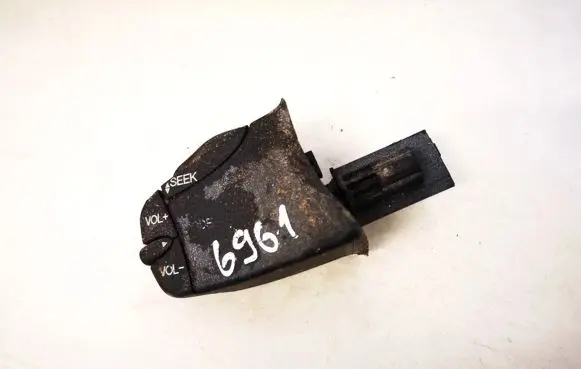 Ford Focus Multifunctional control switch/knob 98ab14k147ab