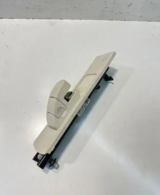 Ford Mondeo MK V Seat belt adjustment motor GG93F602B82 GG93F602B82AA3AM1