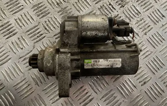Volkswagen Polo V 6R Starter motor 02T911023S