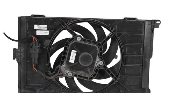 BMW i3 Radiator cooling fan shroud 8642144 8641949