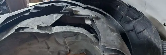 Tesla Model 3 Front wheel arch liner splash guards