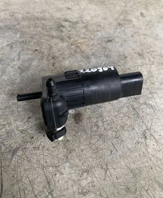 Opel Adam Windscreen/windshield washer pump 84139203