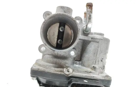 Mitsubishi Space Star Throttle valve