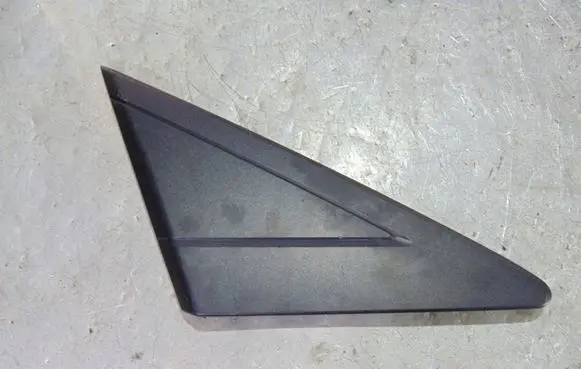 Mazda 5 Fender trim (molding)
