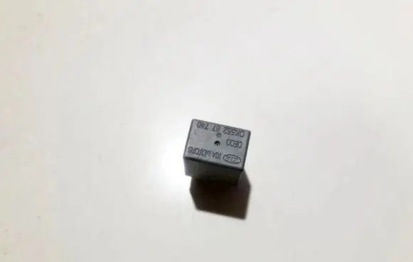 KIA Carnival Other relay 0k55267740