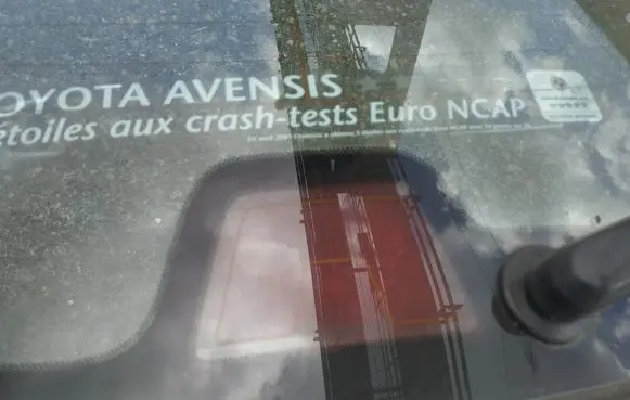 Toyota Avensis T250 Third/center stoplight