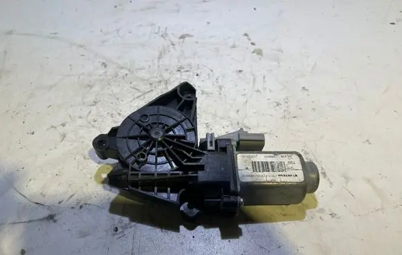 Dodge Charger Rear door window regulator motor 402483D C92534145 28000882