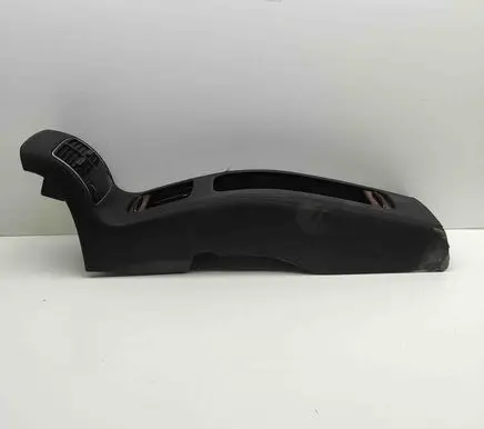 Mercedes-Benz CLS C219 Center console A2198600030