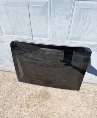BMW X1 F48 F49 Sunroof glass 54107445461 7445461