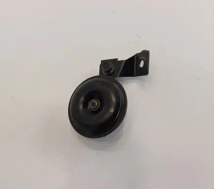 Nissan Leaf II (ZE1) Horn signal 004020