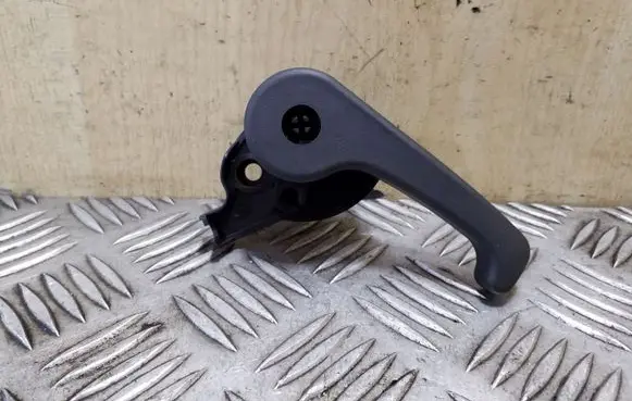 KIA Sportage Engine bonnet (hood) release handle