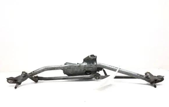 Front wiper linkage and motor