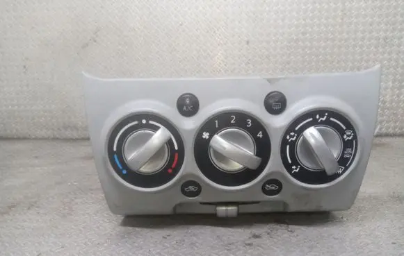 Suzuki Alto Climate control unit 