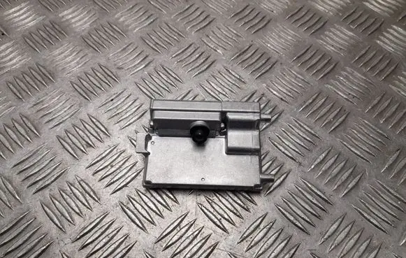 Windshield/windscreen camera