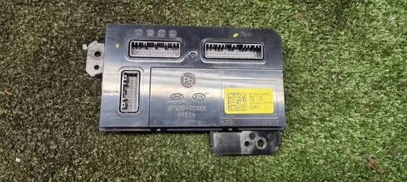 Hyundai Ioniq 5 Air conditioning/heating control unit 97255GI260