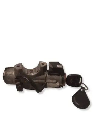 Toyota Avensis T250 Ignition lock N0501517