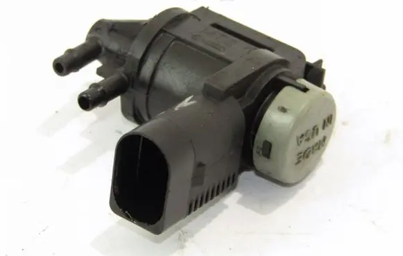 Volkswagen PASSAT B6 Turbo solenoid valve 1K0906283A