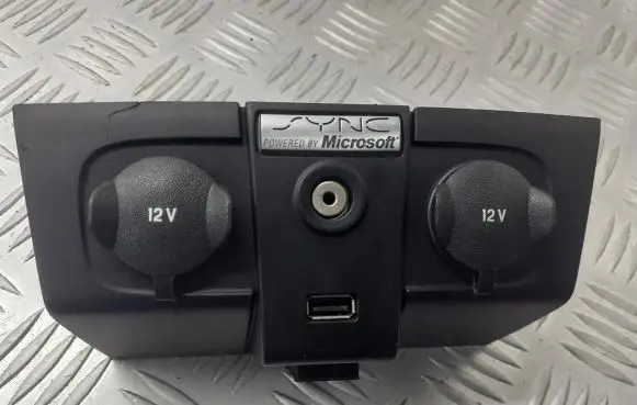 Ford Focus Cigarette lighter front 8S43-54043D56