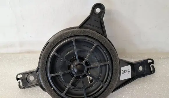 Audi Q7 4M Front door speaker 4M0035398D