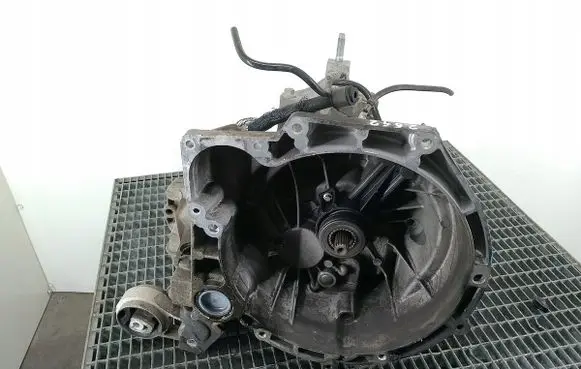 Ford Fusion Manual 5 speed gearbox 2N1R7002VC