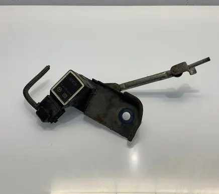 Mercedes-Benz S W221 Air suspension front height level sensor A0105427717 270609 0105427717