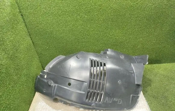 Renault Trafic III (X82) Front wheel arch liner splash guards 638443213R 93867898 93462464