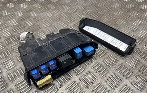 Nissan Qashqai Fuse box set 